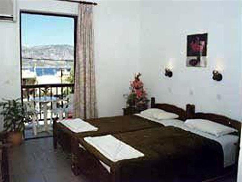 Titania Hotel Karpathos Exterior photo